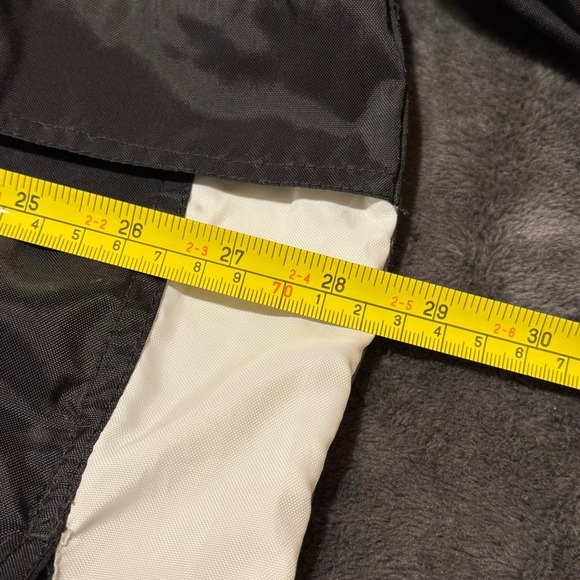 Nike Windbreaker Jacket Mens XL Black Pullover Half Zip Lightweight Coat - Picture 7 of 11